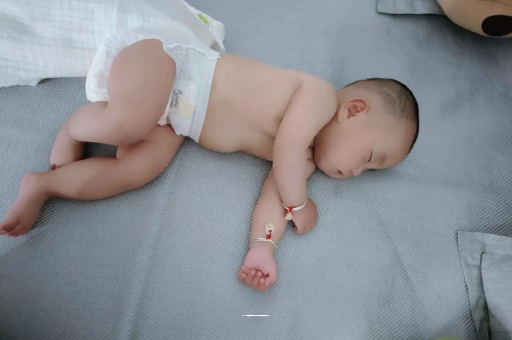 威海9个月宝宝可以吃盐吗